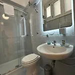 Guest house Rada Azzurra 3*