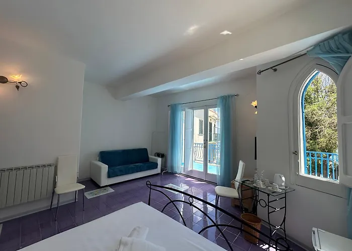 Rada Azzurra Penzion